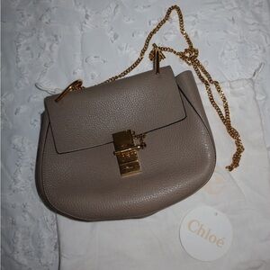Chloe Pebbled Leather Drew bag - Motty Grey Color - Size Small